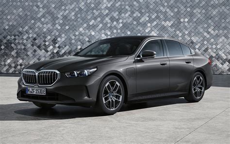 BMW 5 Series .